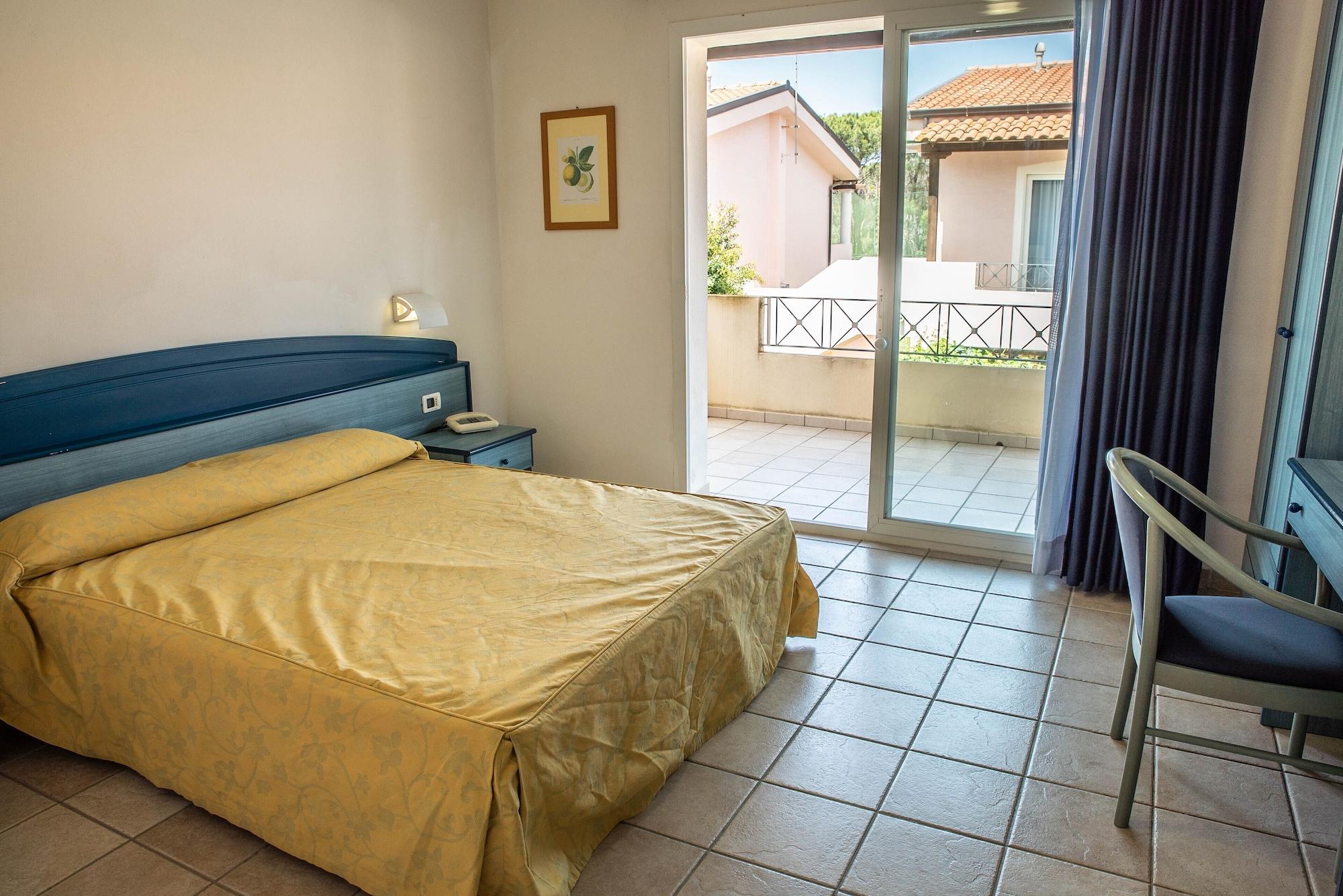Nicotera Beach Village Esterno foto
