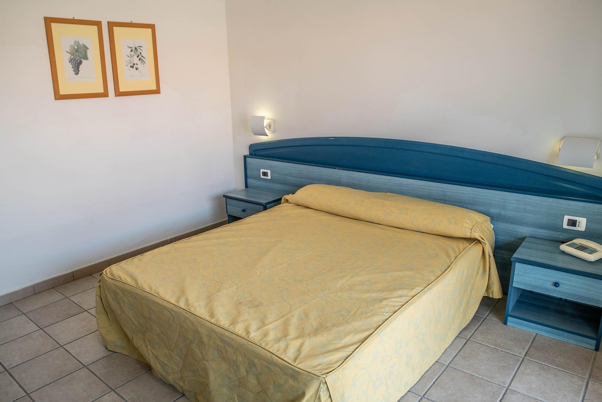 Nicotera Beach Village Esterno foto