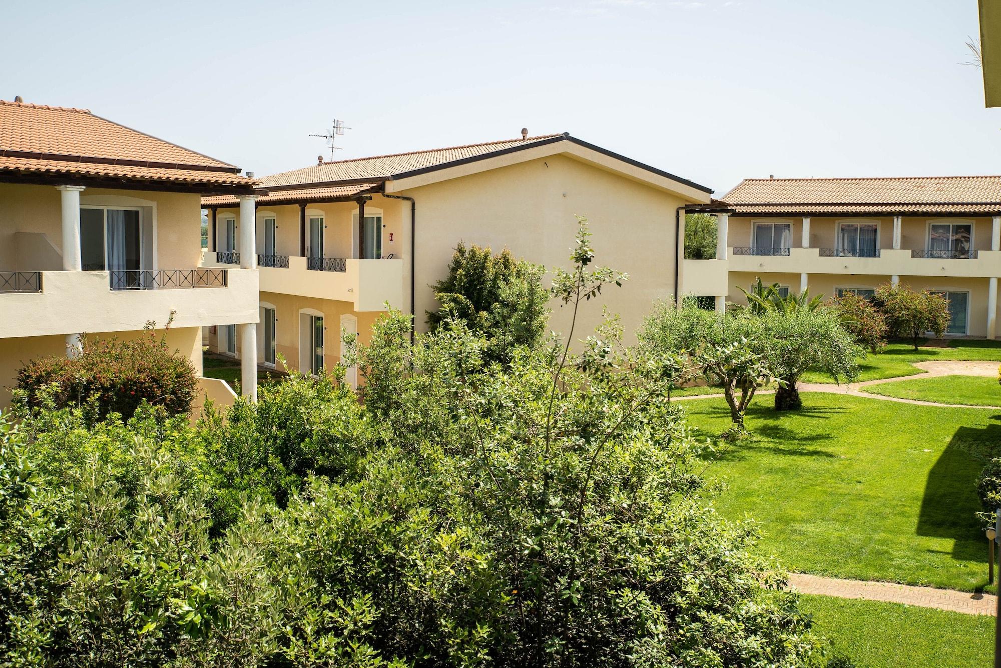 Nicotera Beach Village Esterno foto