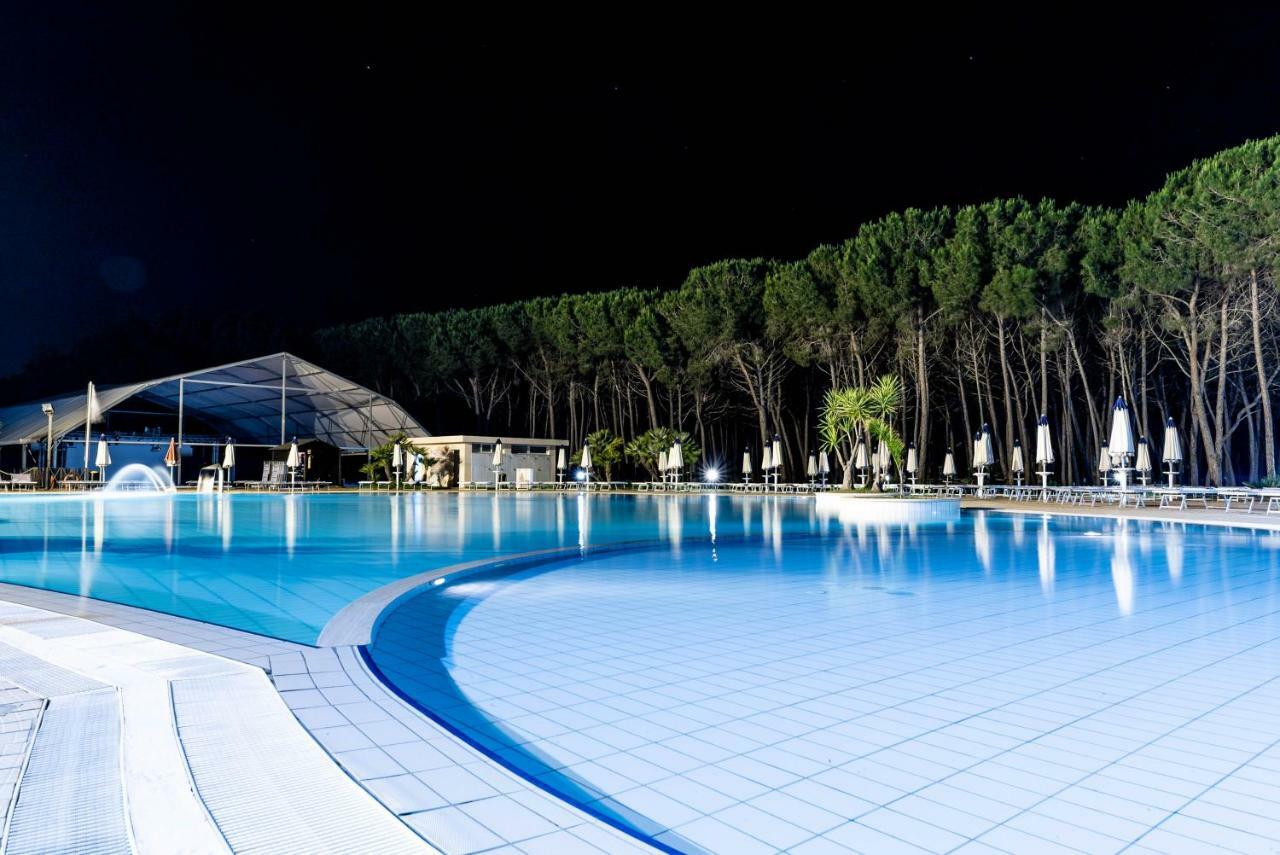 Nicotera Beach Village Esterno foto